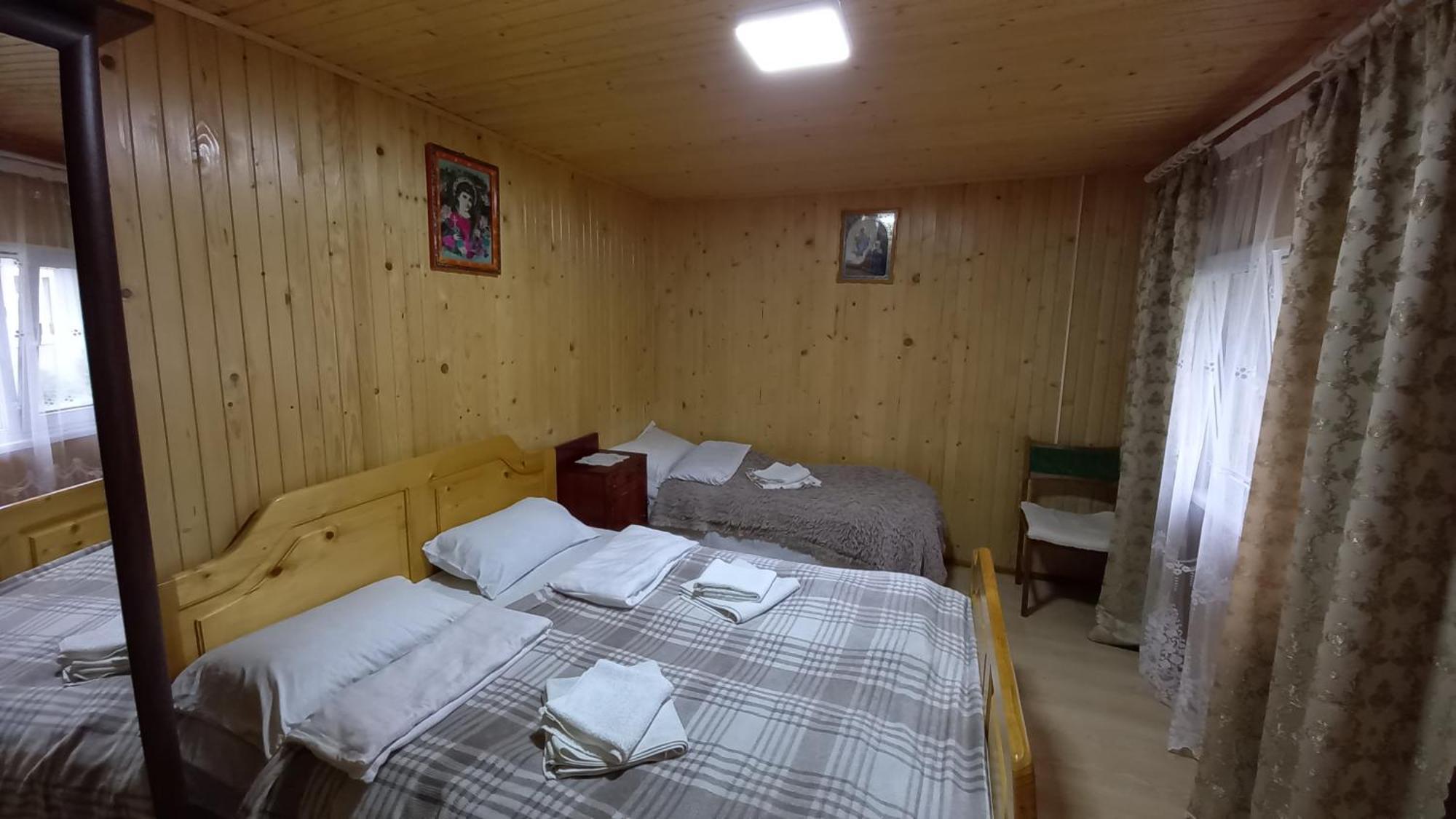 будиночок мойсейчуків